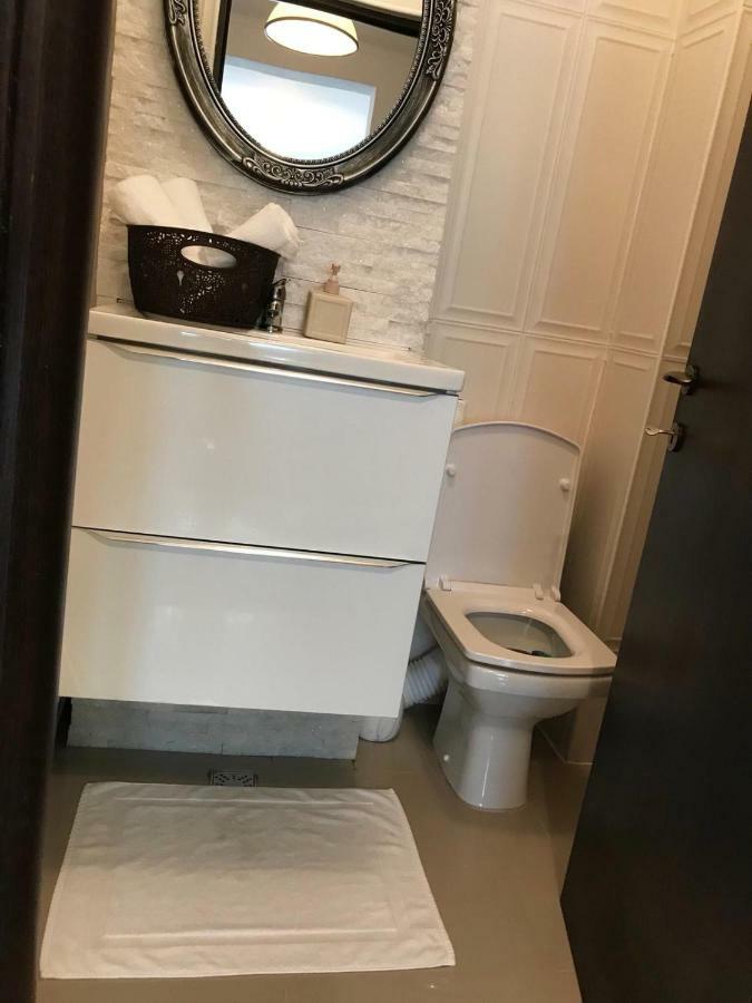 Anastasia Apartament Cu 2 Camere โอร์โชวา ภายนอก รูปภาพ